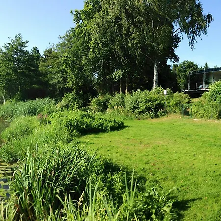 Feriehus Glass Loft With Endless Water View