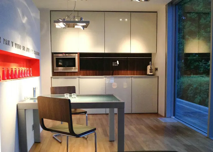 Glass Loft With Endless Water View Hébergement de vacances *